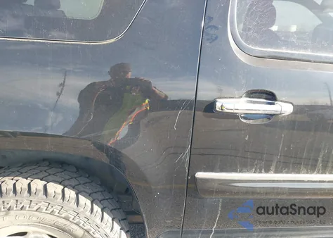 2008 GMC Yukon Xl 1500 Denali z USA, uszkodzony, nr VIN 1GKFK66868J149401